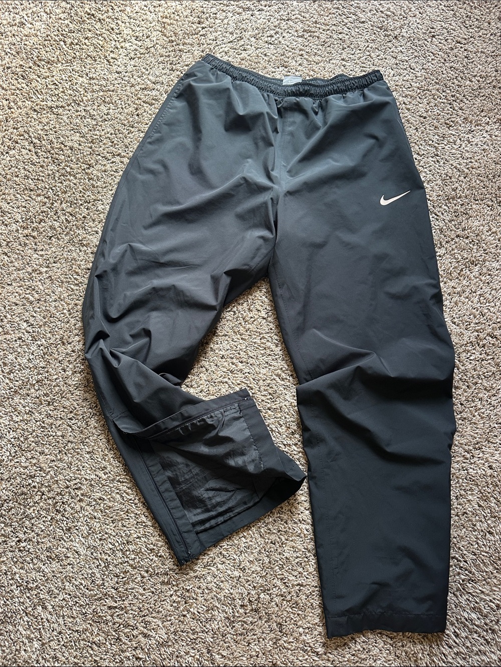 Nike Golf Men’s Black Rain Pants with White Swoosh XL